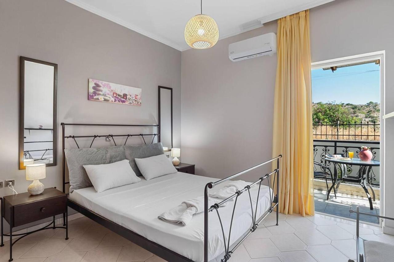 Superior Apartment - Overlooking Chania-With Pool La Canée Extérieur photo